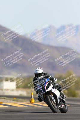 media/Mar-10-2024-SoCal Trackdays (Sun) [[6228d7c590]]/3-Turn 14 (1020am)/
